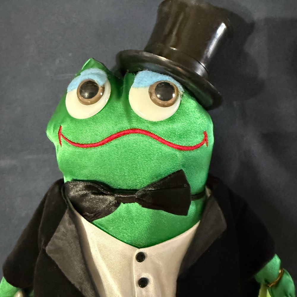 Plush Green Frog in Black Tuxedo and Top Hat - Classic Stuffed Animal NWT 1983